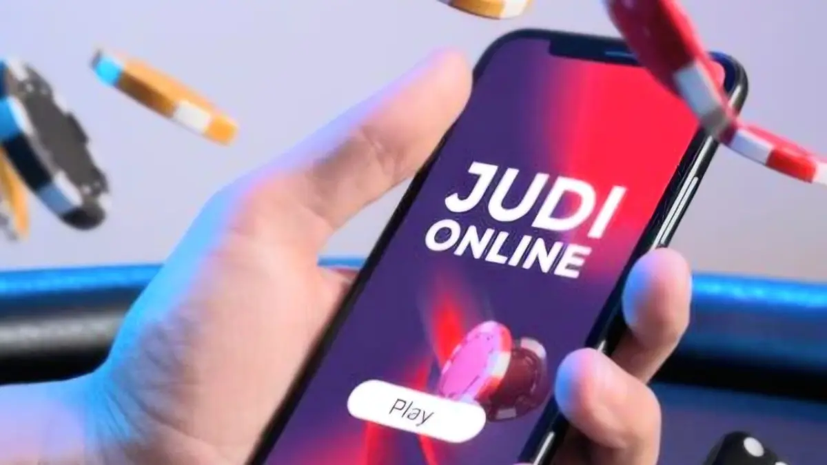 BLOKIR: Jika NIK terbukti klop dengan data pelaku judol, seluruh rekening yang terafiliasi dengan NIK tersebut akan langsung ditindak.

&nbsp;