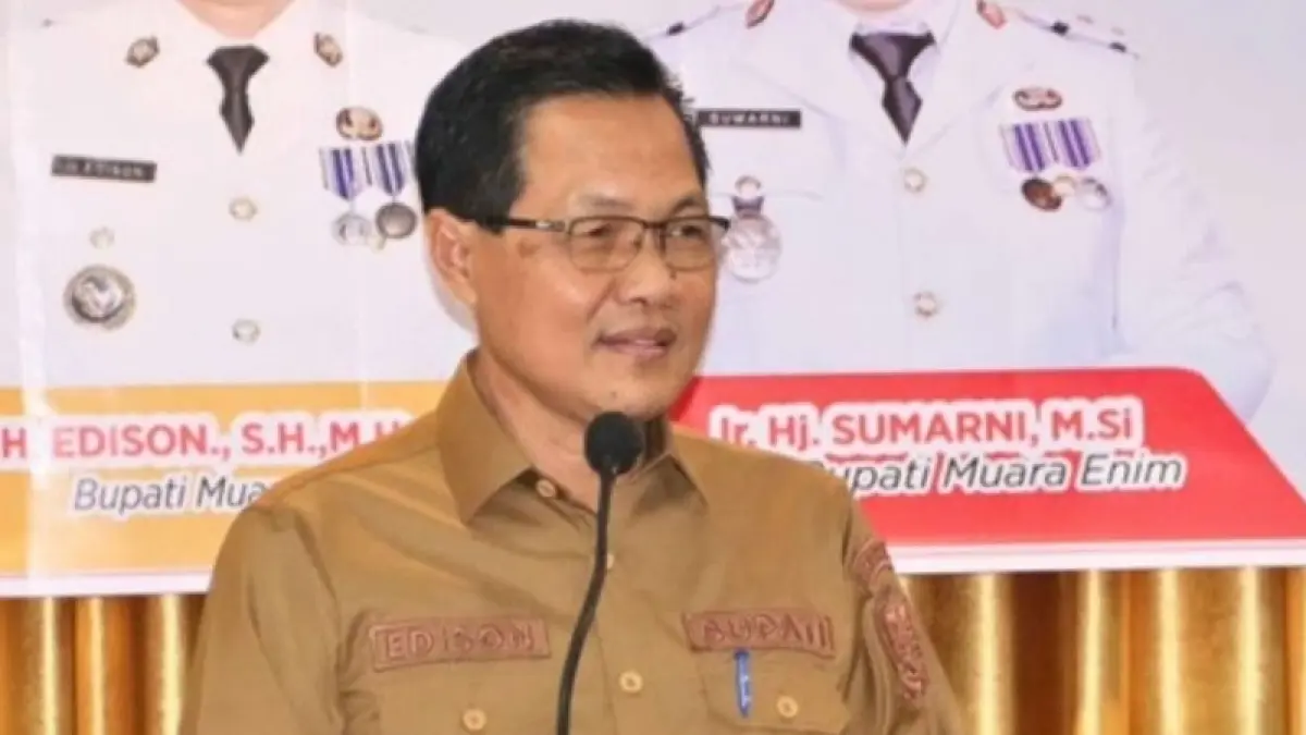 Bupati Muara Enim Edison