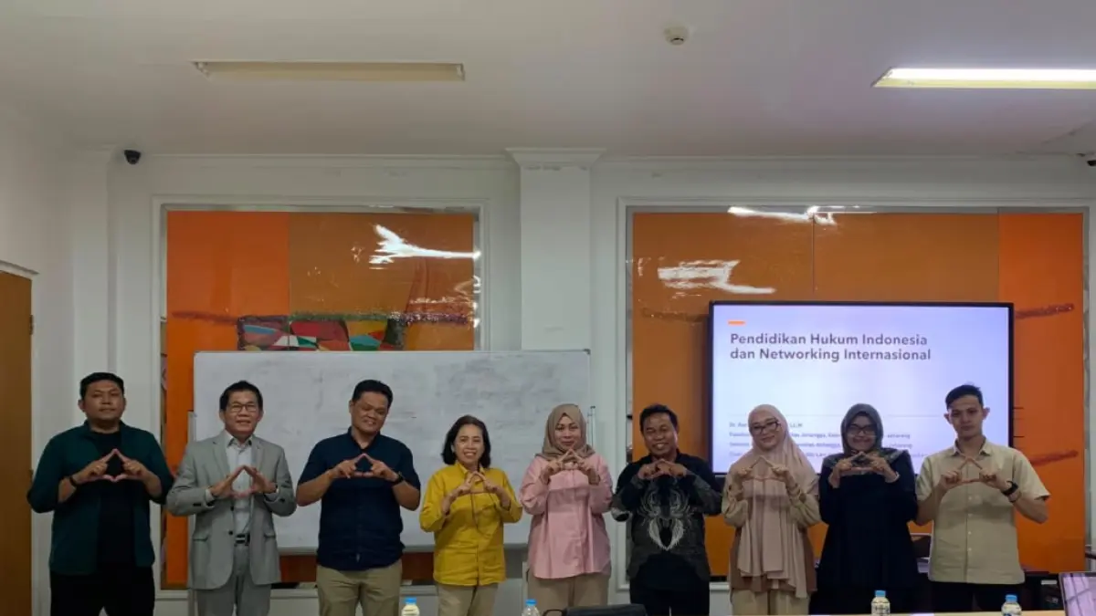 DISKUSI AKADEMIK: Focus Group Discussion digelar Fakultas Hukum Universitas Mulia dengan menghadirkan akademisi dari Fakultas Hukum Universitas Airlangga.&nbsp;