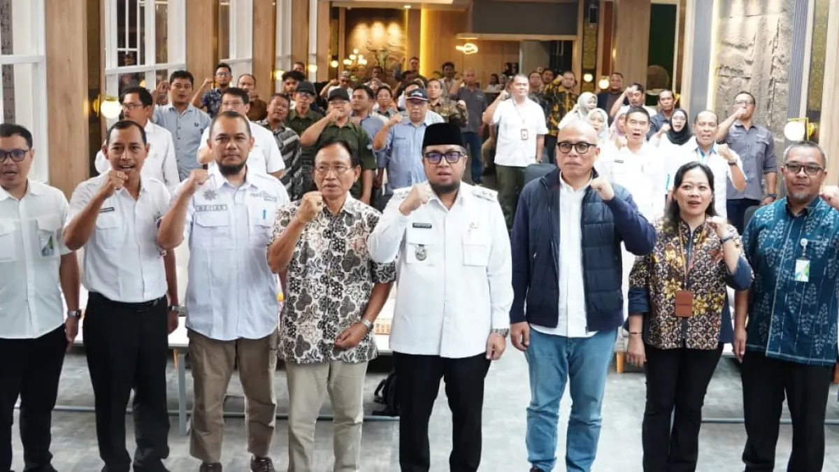 Pemkab Paser bersama pemangku kepentingan sektor kelapa sawit mengikuti forum pembahasan perlindungan pekerja sawit dan perluasan kepesertaan BPJS Ketenagakerjaan di Tanah Grogot, Rabu (10/6/2026).