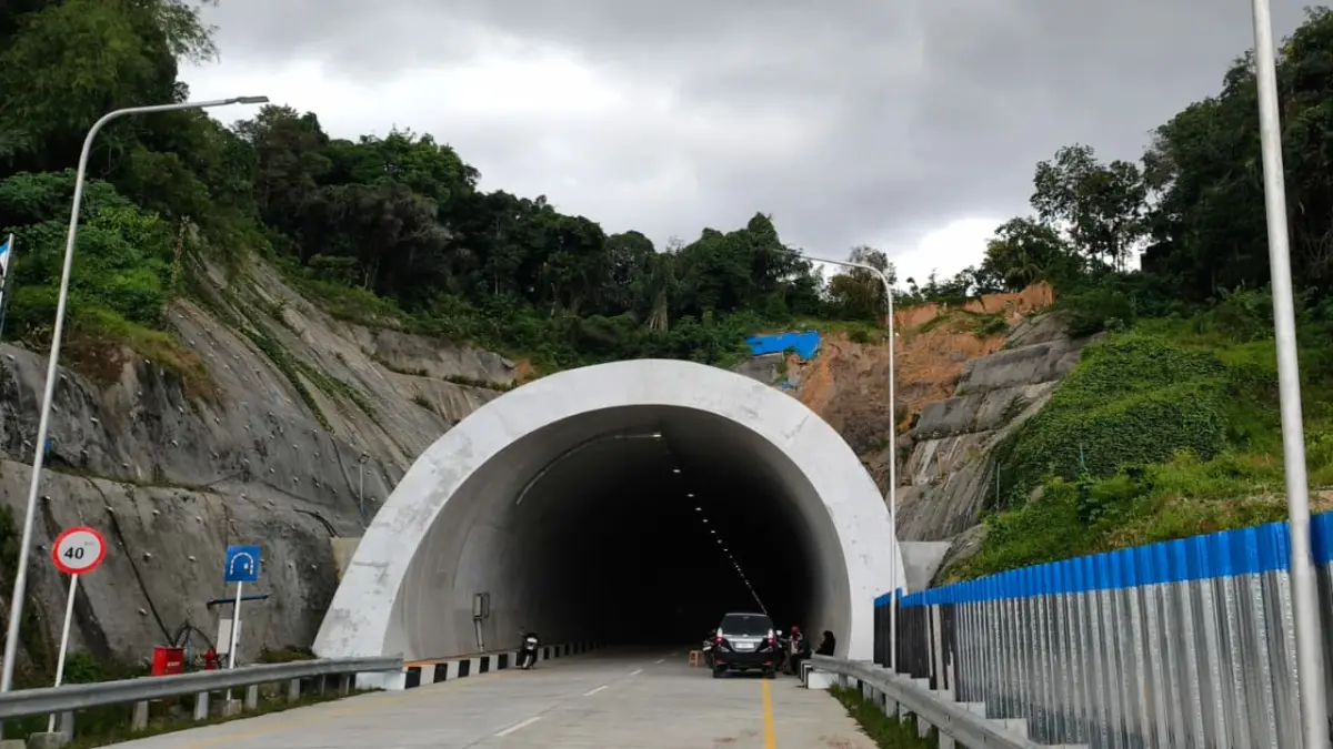 MENANTI: Terowongan Samarinda menunggu penerbitan Sertifikat Laik Fungsi sebelum resmi dibuka untuk masyarakat. HAFIZ/KP