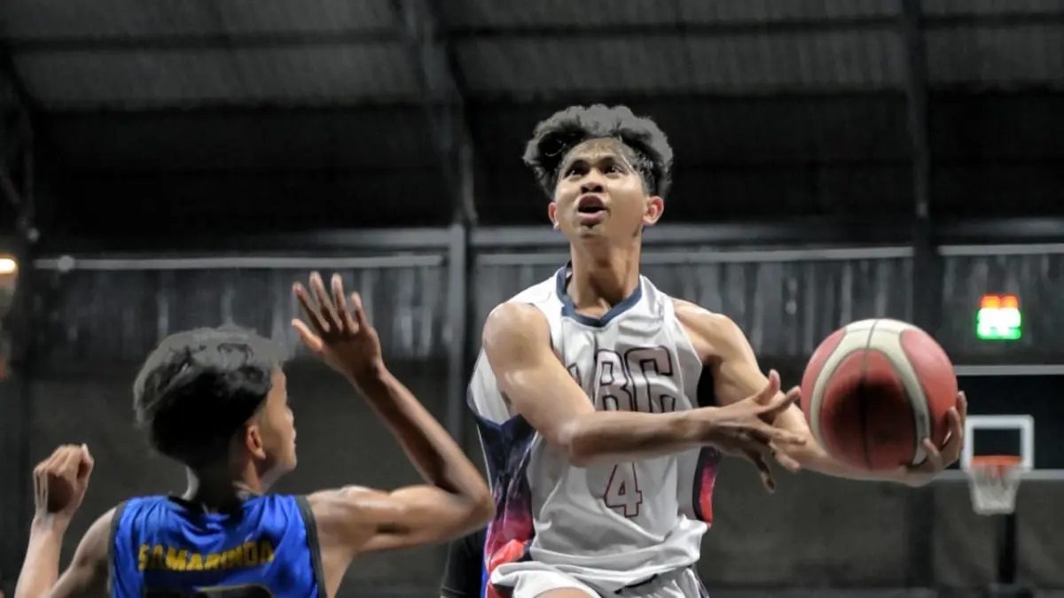 DIANDALKAN: Pemain LBC Ardan Ramadhan diharapkan tampil solid di playoff demi mengamankan tiket final KBL. (DONI ADITYA/KP) 