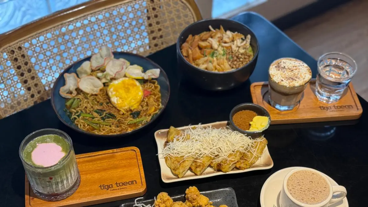 REKOMENDASI: Berbagai menu rekomendasi di Tiga Toean, mulai menu sarapan, snack, hingga hainan coffee yang wajib coba.
