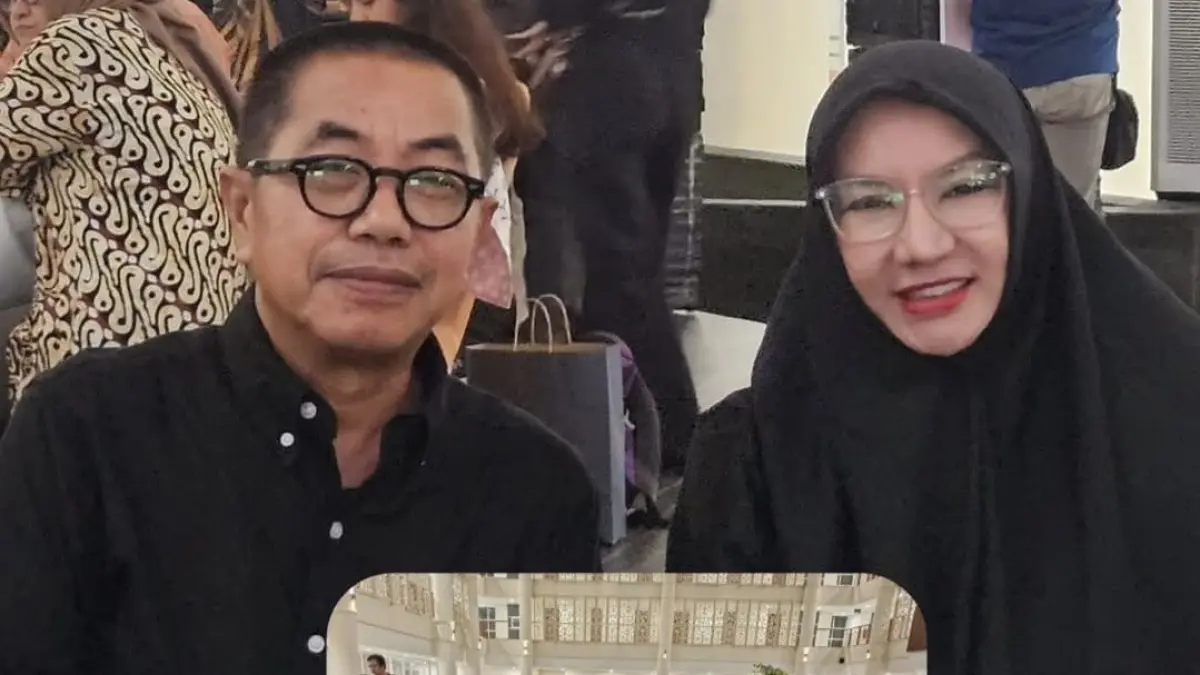Penulis bersama Rita Widyasari di sela-sela acara Wartawan Legend Bedapatan.
