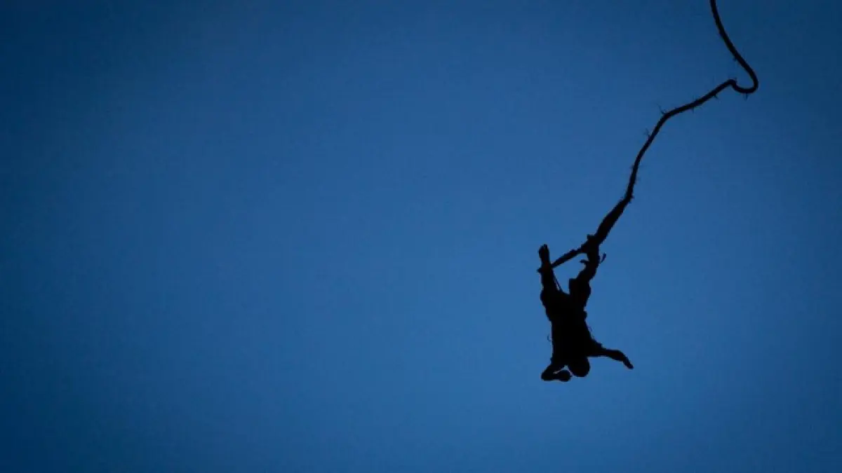Ilustrasi bungee jumping.(getty images)