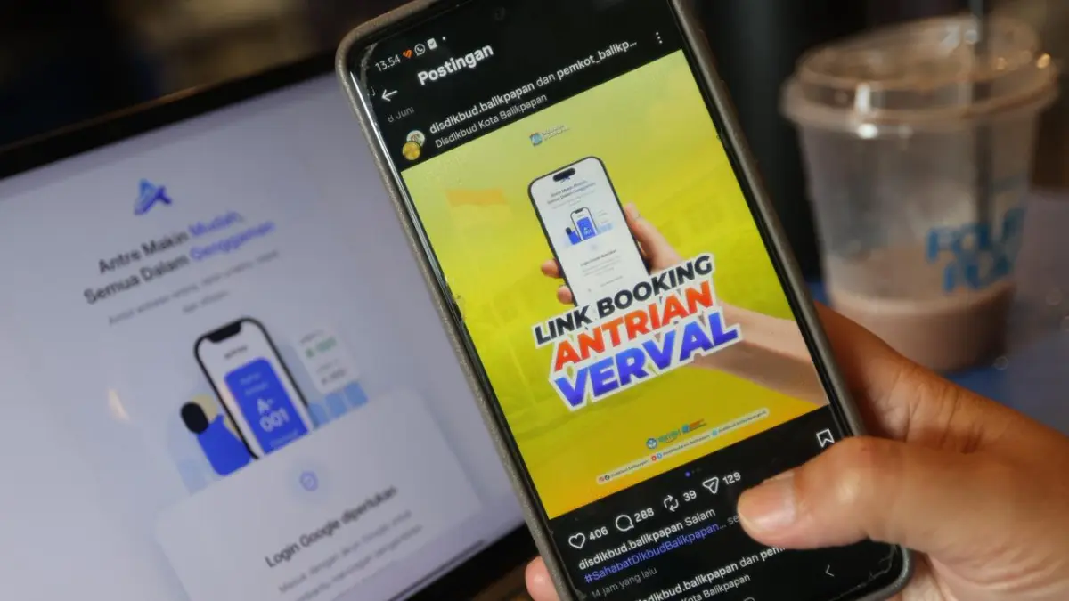 MULAI TAHAPAN SPMB: Warga bisa mengambil antrean booking verifikasi dan validasi melalui daring dari link yang tersedia di media sosial Disdikbud Balikpapan.