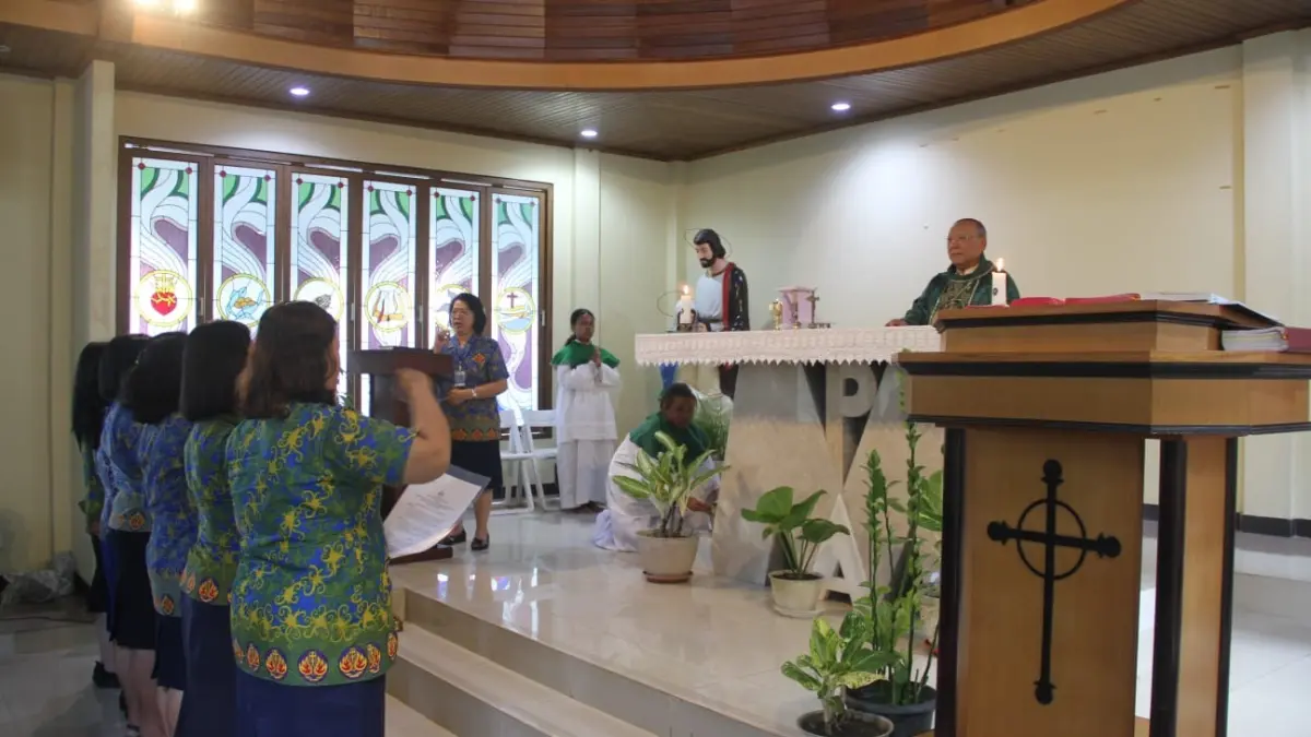 Pengukuhan dan pengutusan Laskar Tanna menjadi puncak rangkaian TOF yang digelar DPD WKRI Kalimantan Timur di Keuskupan Agung Samarinda, Minggu (14/6/2026). (IST)