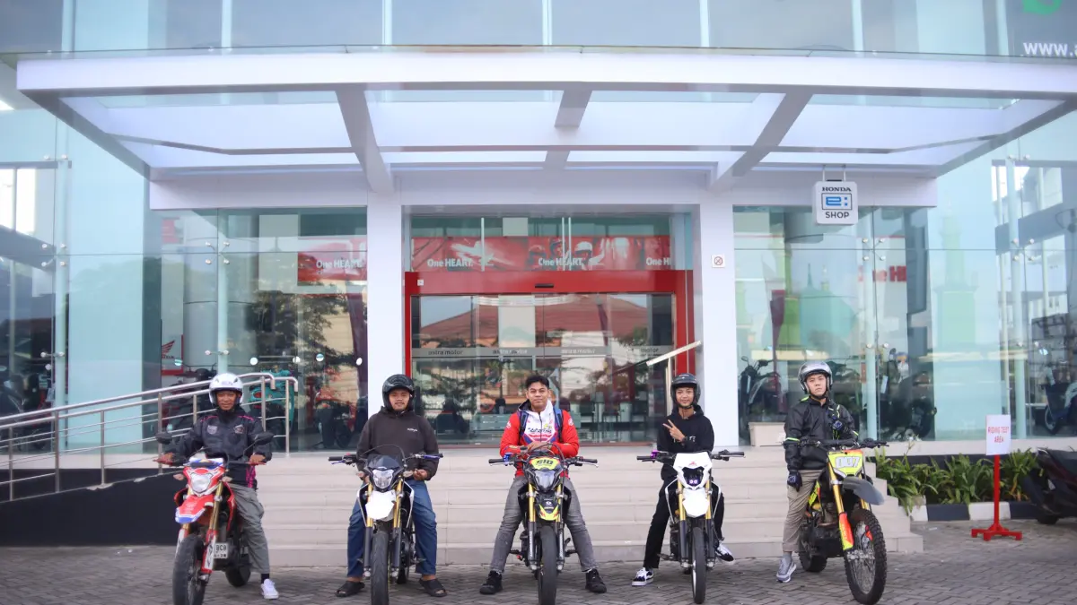 Astra Motor Kalimantan Timur 2 ajak pengguna sepeda motor Honda CRF 150L selami nilai sejarah Kalimantan Timur lewat gelaran Historical Ride yang telah dilaksanakan pada Minggu (7/6).