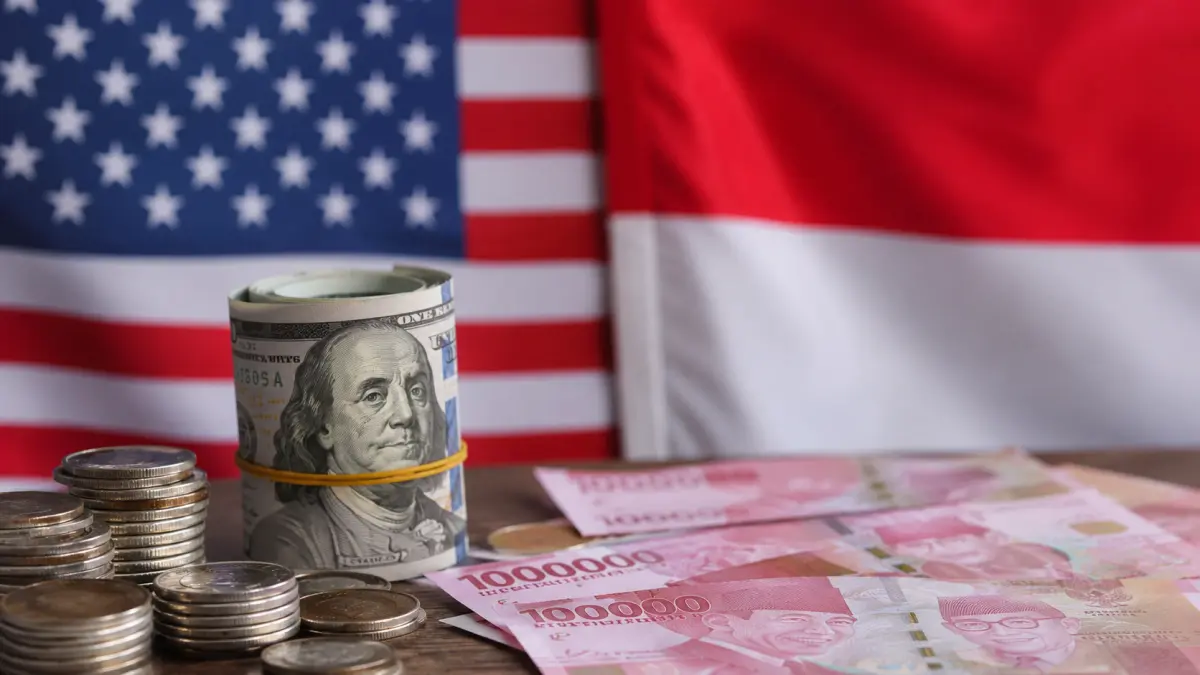 Ilustrasi rupiah melemah.