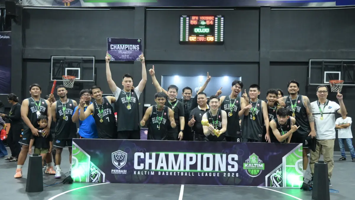 MASIH BERJAYA: Di kategori umum putra, Bluefin Samarinda tampil sebagai kampiun. (DONI ADITYA/KP)