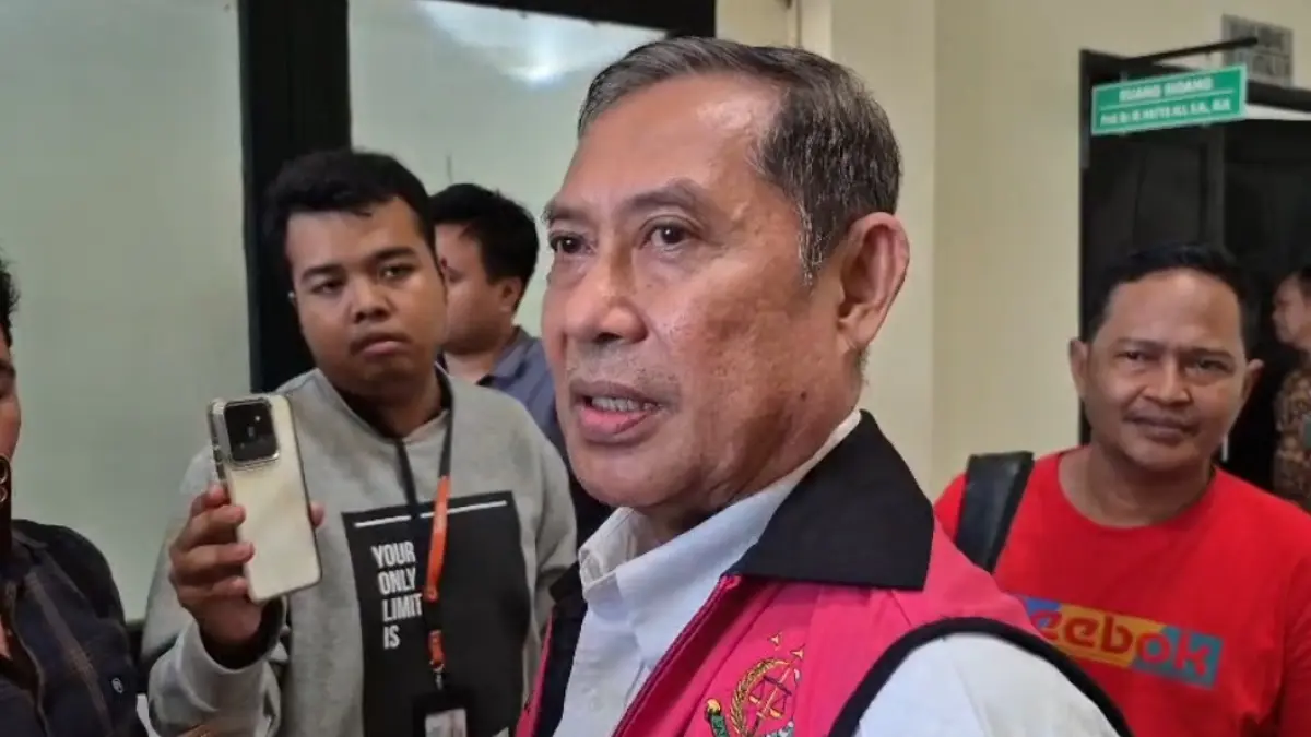 Terdakwa perkara hibah DBON Kaltim, Zairin Zain, usai menjalani sidang putusan di Pengadilan Tipikor Samarinda, Jumat (19/6/2026). (Bayu/KP)