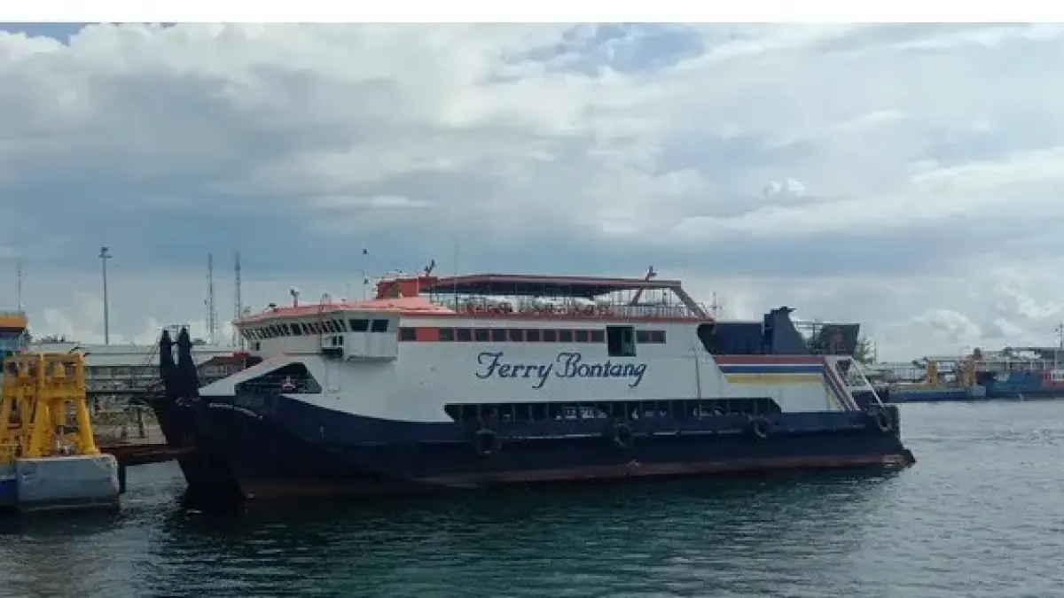ASET DAERAH:&nbsp;KM Bontang Express II saat ini berada di Bali karena disewa untuk proses transportasi Banyuwangi-Bali. (DOK/KP)