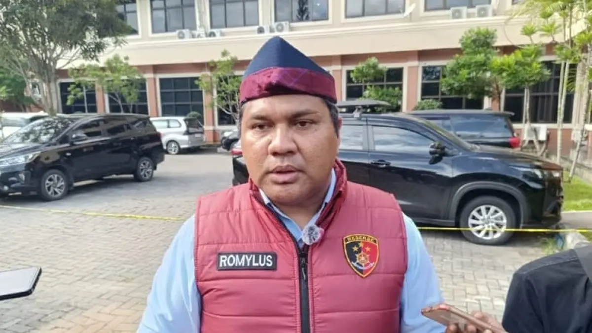 Direktur Reserse Narkoba Polda Kaltim Romylus Tamtelahitu
