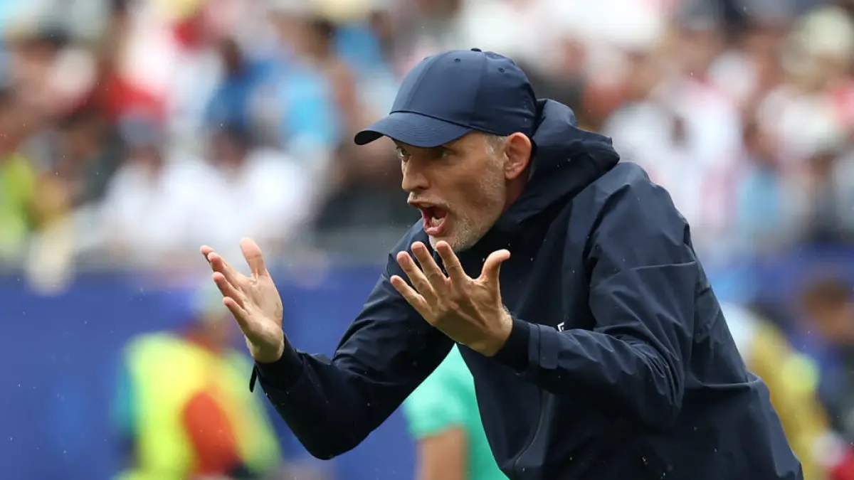 Thomas Tuchel bereaksi saat Inggris melawan Ghana. (Foto: AFP)