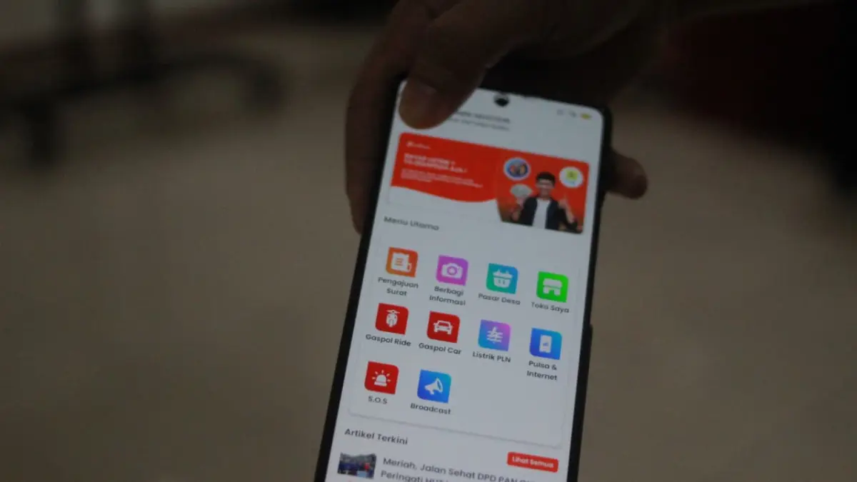 Platform digital kelolaan Perumda PPU ini dirancang khusus untuk mengamankan perputaran uang daerah, membuka lapangan kerja baru bagi pengemudi lokal, serta mendongkrak PAD. (AHMAD MAKI/KP)
