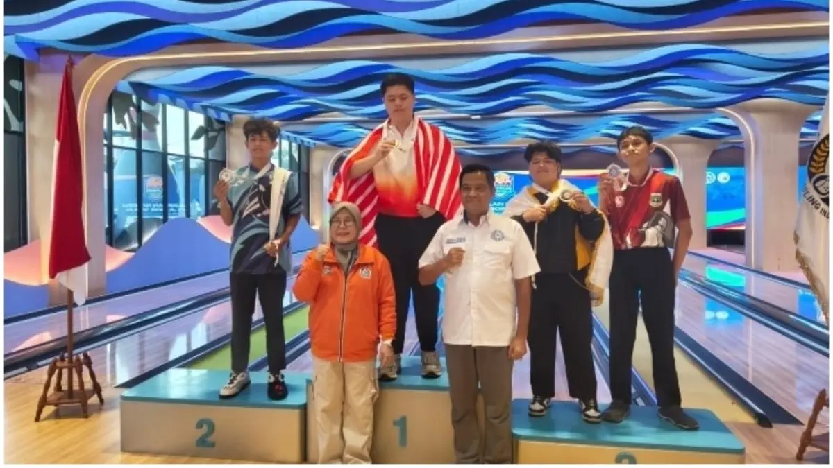 Yudhis meraih medali perak pada kategori U-21 Kejuaraan Nasional (Kejurnas) Boling Junior dan Kelompok Umur 2026.