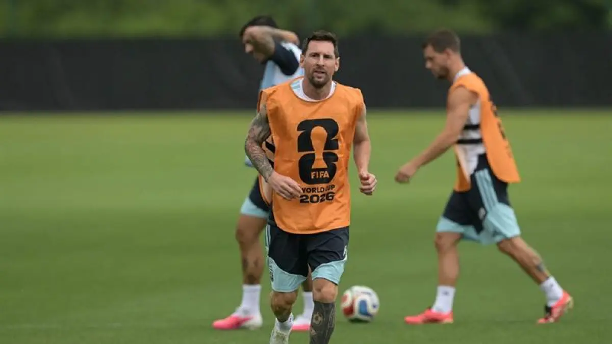 Lionel Messi tidak jadi starter saat Argentina vs Yordania pada Minggu (28/9/2026). (Foto; AFP)