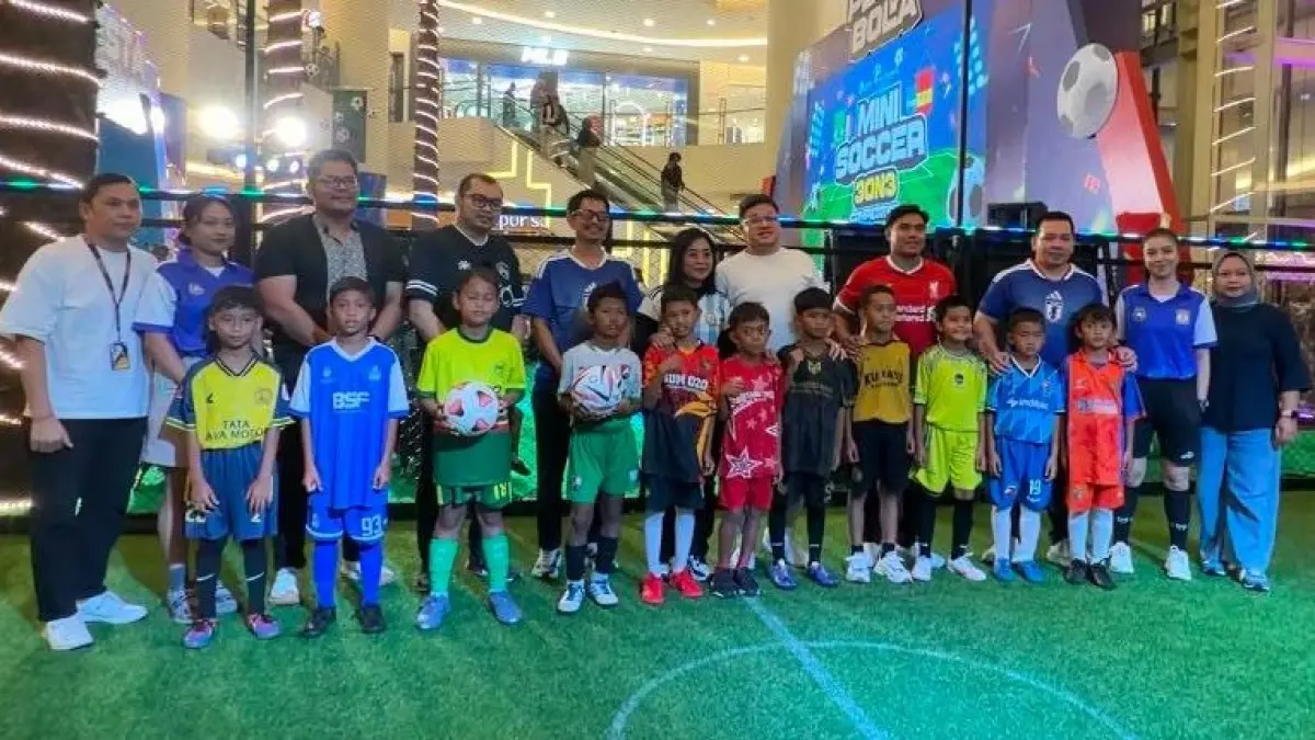Pembukaan Mini Soccer 3 on 3 Competition.