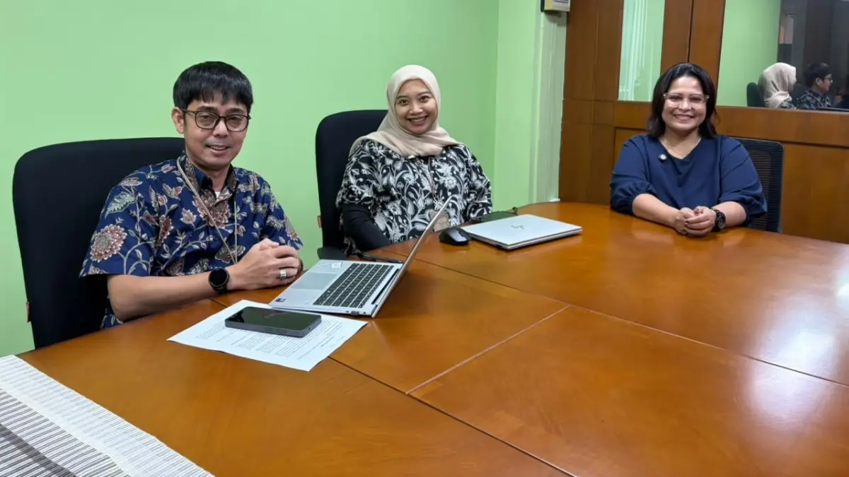 Manajemen BI Balikpapan saat talk show bareng KPFM Balikpapan, Jumat (26/6).