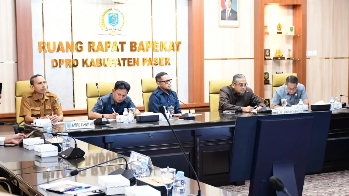 RAPAT: DPRD Paser menggelar rapat terkait polemik Cagar Alam, Senin (29/6/2026). 