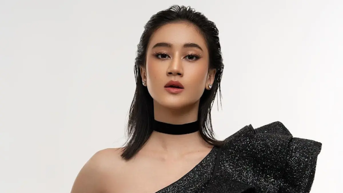 Penyanyi jebolan ajang Indonesian Idol, Keisya Levronka, dukung sang adik gugat Universitas Tarumanagara Rp 1 Miliar. (Instagram.com/keisyalevronka)
