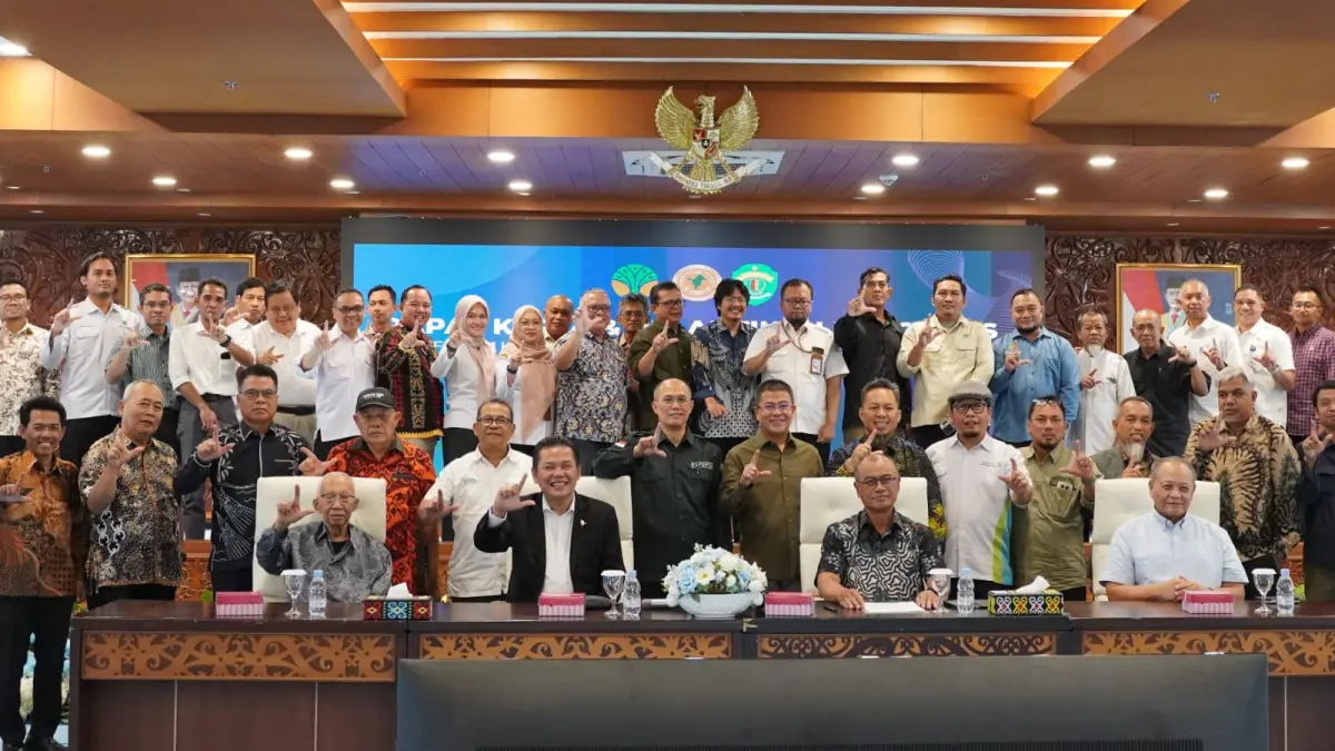Anggota DPRD Paser Hamransyah saat menghadiri Seminar dan Rapat Kerja Forum Daerah Aliran Sungai (FORDAS) Kaltim, Rabu (1/7/2026).&nbsp;