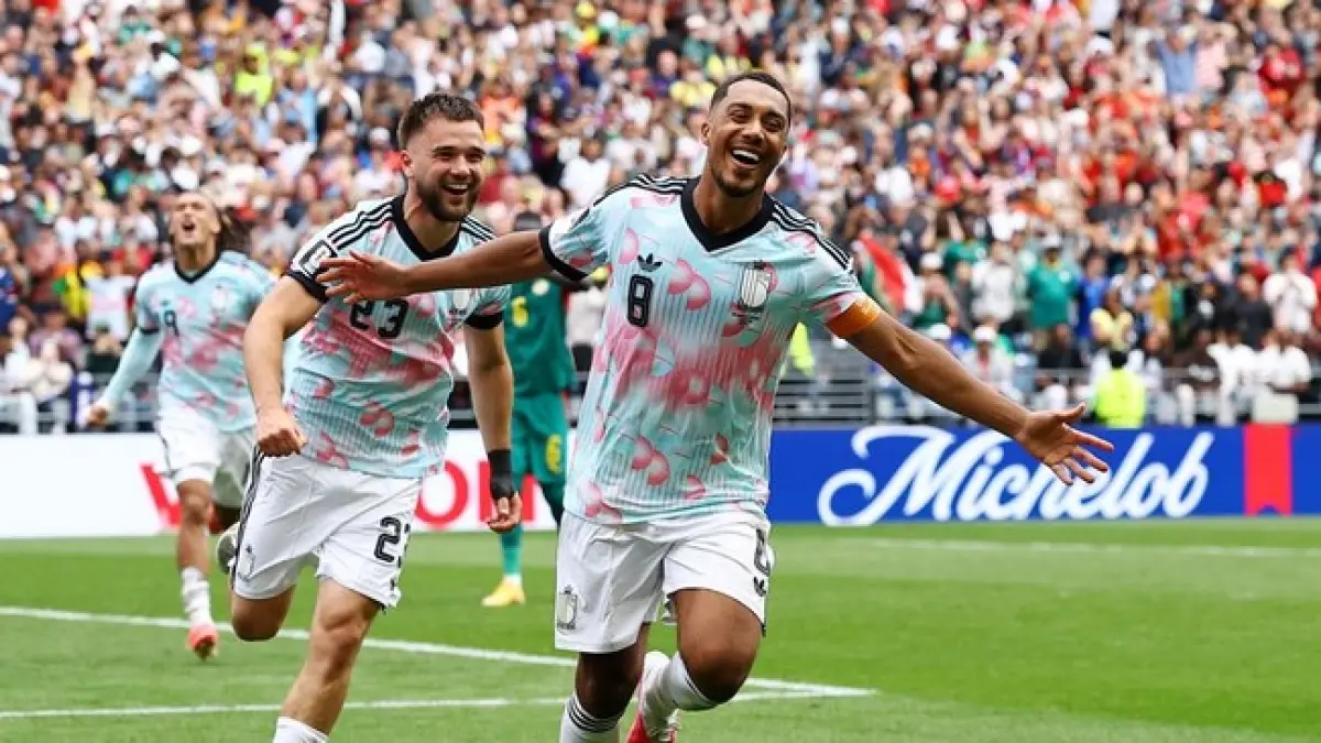 Belgia memastikan tempat di babak 16 besar Piala Dunia 2026 setelah menundukkan Senegal dengan skor 3-2.