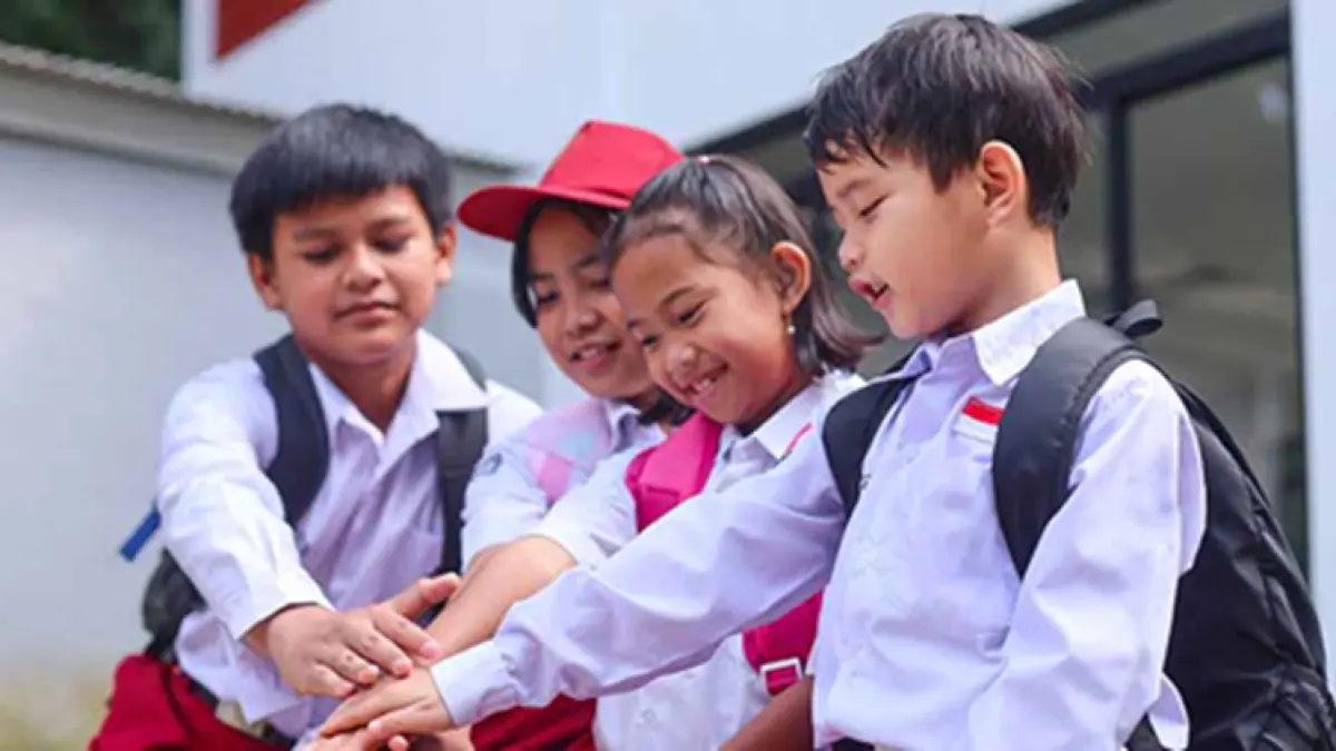PERKEMBANGAN ANAK: Ketentuan usia masuk kelas I SD mengacu pada Permendikdasmen Nomor 3 Tahun 2025. Calon murid diprioritaskan berusia tujuh tahun pada 1 Juli tahun berjalan.