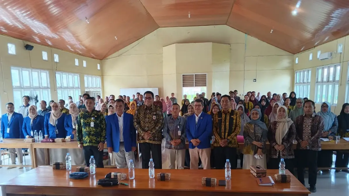 PENINGKATAN MUTU SDM: Sosialisasi program Rekognisi Pembelajaran Lampau (RPL) 2026 kepada jajaran tenaga administrasi sekolah yang berlangsung di SMP 2 Tanah Grogot.