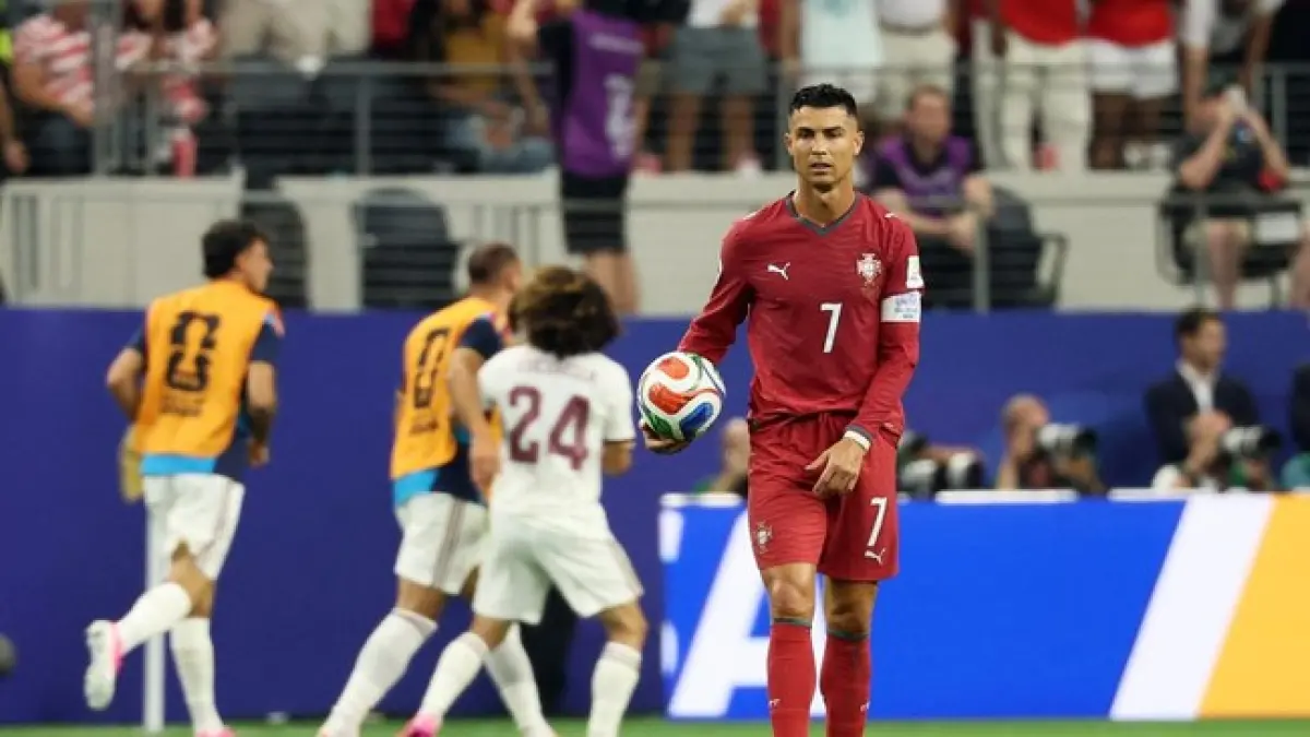 Akhirnya pupus! Ronaldo vs Messi yang diharapkan bertemu di Final Piala Dunia 2026 tidak terwujud. Setelah Portugal di paksa pulang Spanyol. (REUTERS/Kai Pfaffenbach)