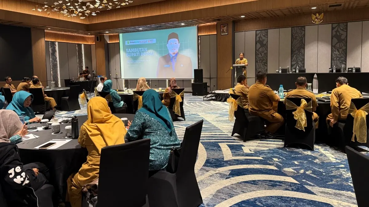 EDUKASI: Dinkes Berau menggelar kegiatan pengelolaan sampah berbasis masyarakat sebagai strategi mendukung percepatan penurunan stunting, Selasa (7/7). (IZZA/BP)