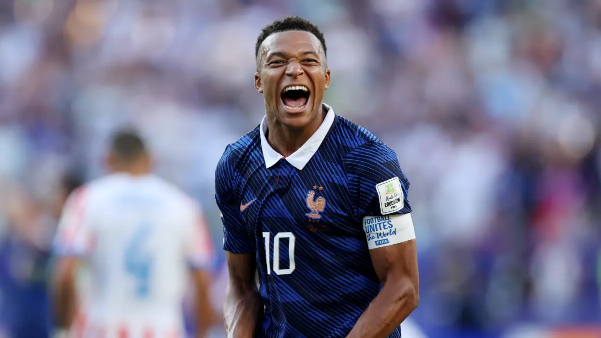 Kylian Mbappe merespons keras komentar bernada rasis yang dilontarkan Senator Paraguay Celeste Amarilla setelah laga Prancis kontra Paraguay di Piala Dunia 2026. (BUDA MENDES/AFP)