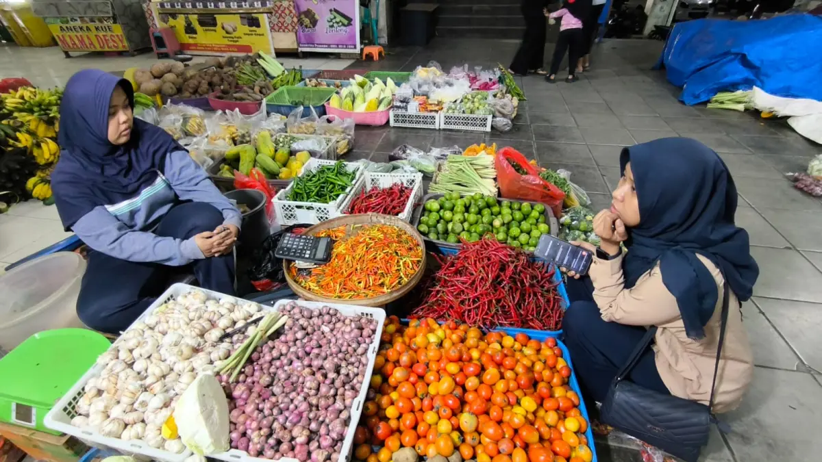 FAKTOR UTAMA: Komoditas bawang merah menjadi salah satu penyebab kenaikan IPH yang berdampak pada inflasi di Kota Bontang. (ADIEL KUNDHARA/KP)