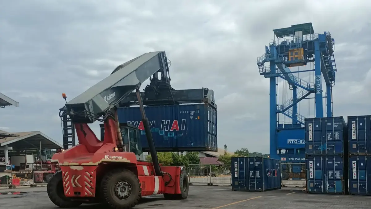 Nilai impor Kaltim turun hingga 63 persen dari USD839,74 juta menjadi USD310,68 juta pada Mei 2026.