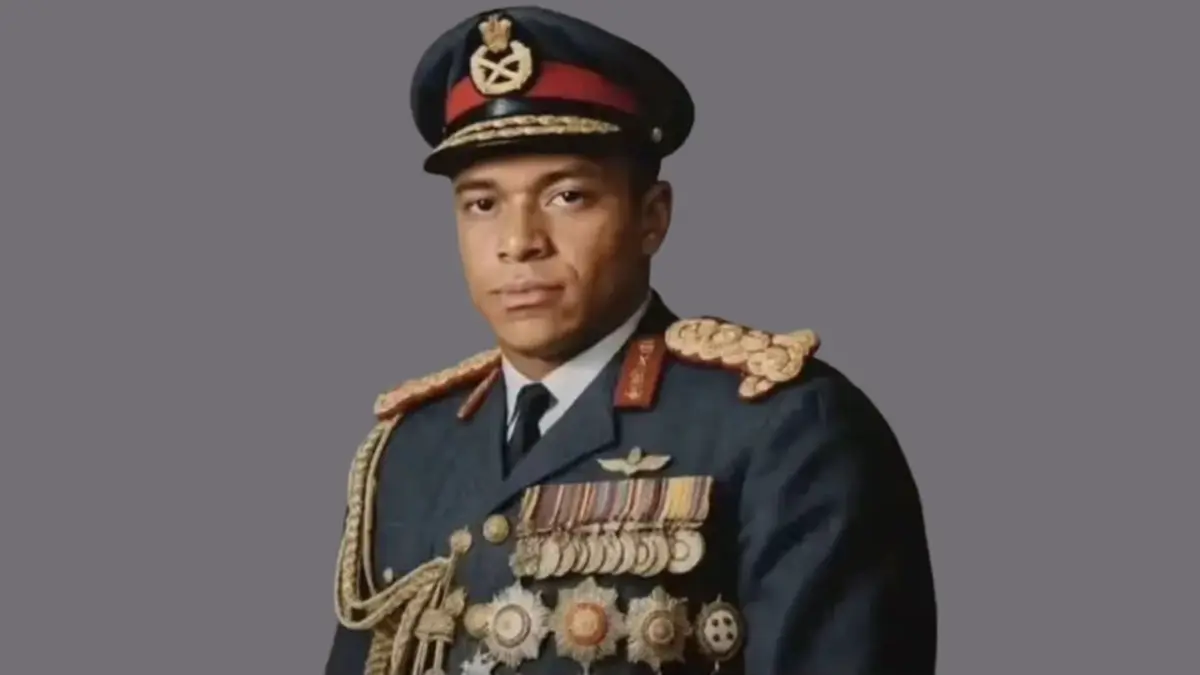 Meme Kylian Mbappe yang digambarkan mirip Mobutu Sese Seko. 