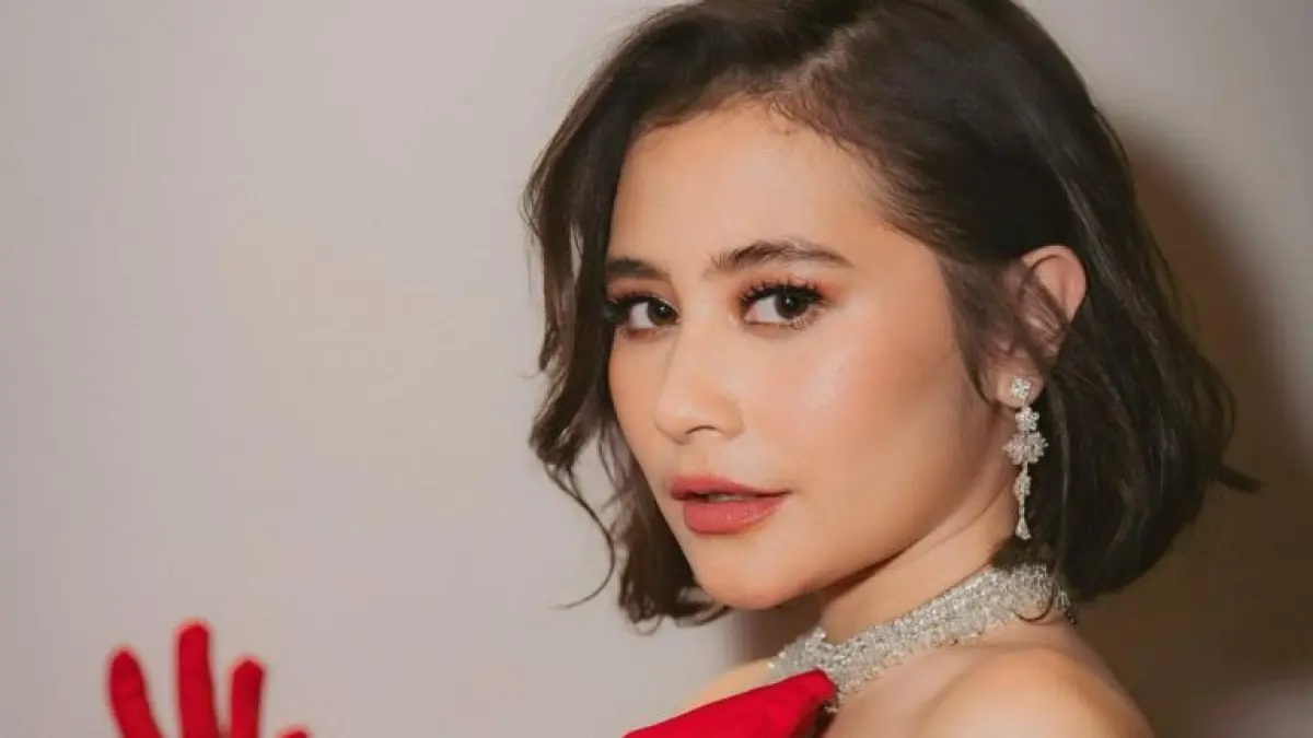 Prilly Latuconsina.