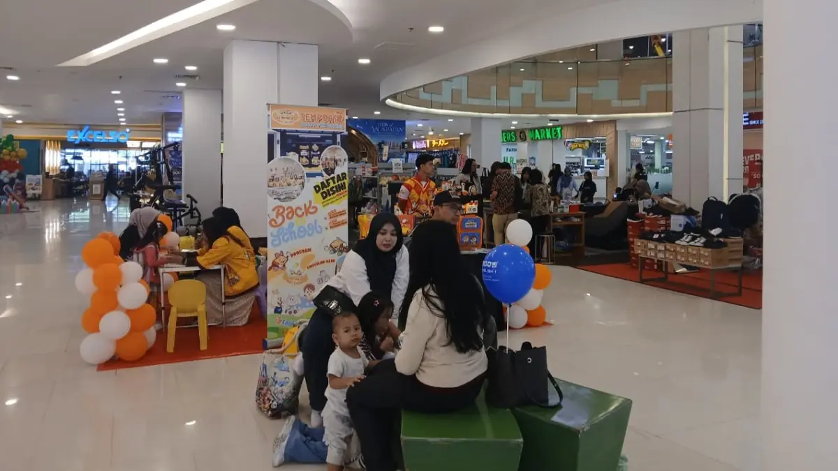 DESTINASI: Sempat turun seiring berakhirnya proyek RDMP, tren kunjungan di Plaza Balikpapan mulai bergerak naik seiring datangnya musim liburan sekolah. M TAUFIK/KP
