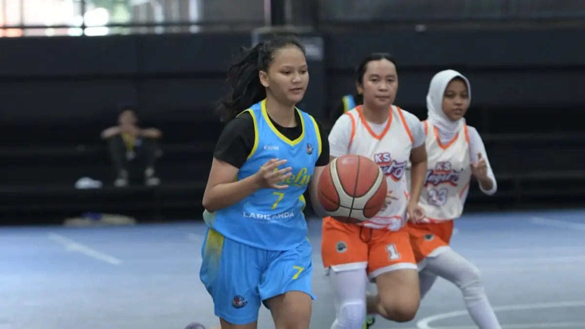 JANJI ALL OUT: Aurel dkk dituntut disiplin tinggi saat menghadapi Tunas Jaya di final kejurda basket 2026. (DONI ADITYA/KP)