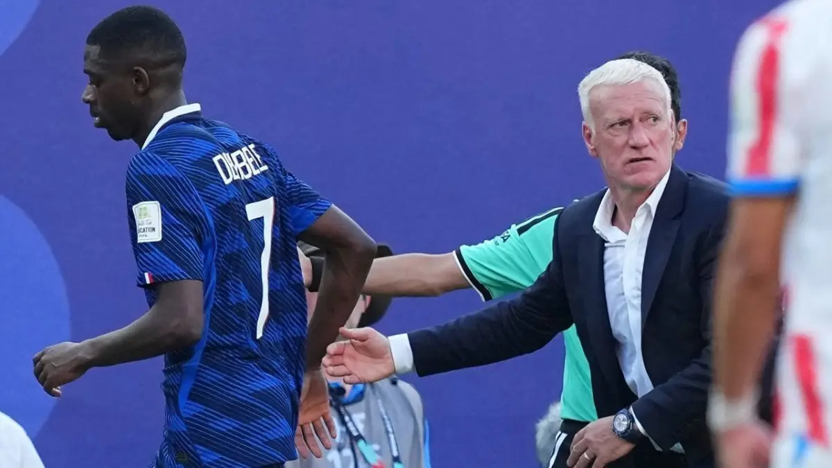 Didier Deschamps (kanan) akan meninggalkan posisinya sebagai entraineur Prancis setelah Piala Dunia 2026.