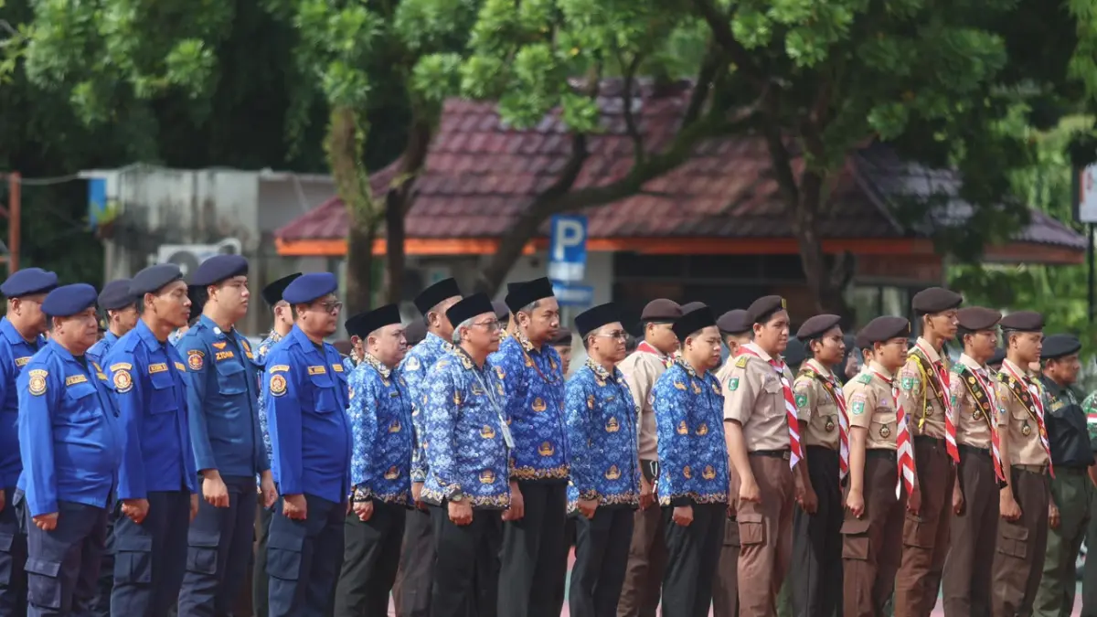 PEGAWAI: Belanja pegawai dari konsumsi pemerintah tumbuh 39,3 persen secara tahunan. (ANGGI/KP)

&nbsp;