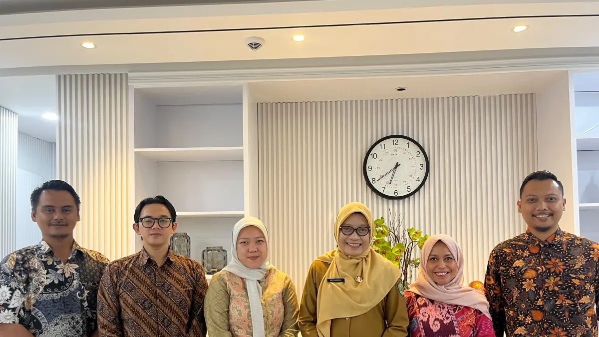 SINERGI: Sekda Kaltim Sri Wahyuni menerima audiensi jajaran DPD PUTRI Kaltim di Kantor Gubernur Kaltim, Selasa (14/7). NASYA RAHAYA/KP
