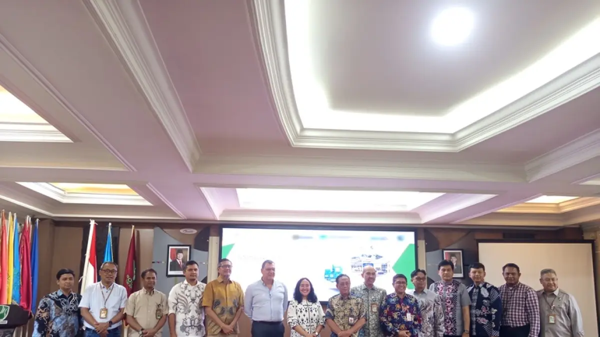 Di akhir kegiatan para pejabat polnes dan jajaran lainnya serta tamu undangan abadikan momen kebersamaan.