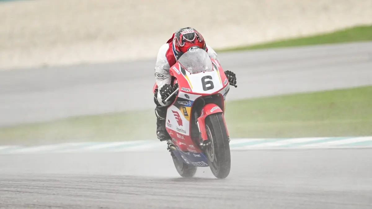 Pebalap muda binaan PT Astra Honda Motor (AHM), Resky Yusuf Hermawan, saat event Idemitsu Honda Thailand Talent Cup 2026 di Sepang International Circuit, Malaysia, pada 11-12 Juli 2026. (IST) 