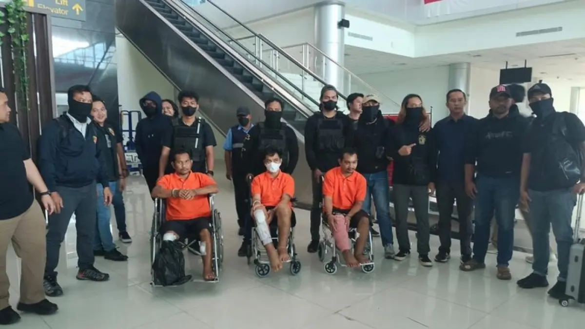 TERSANGKA: Tiga tersangka penyerang polisi dan bandar narkoba di Katingan, Kalteng.(IST)
