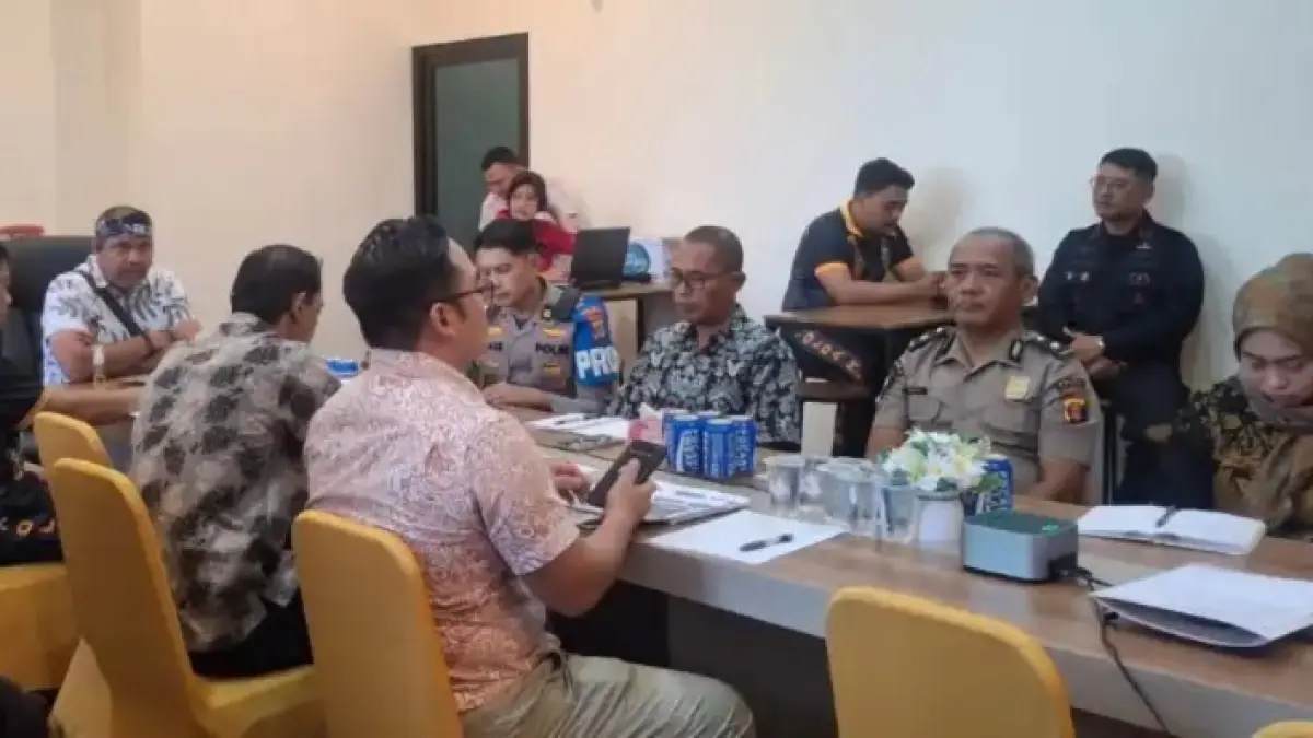 EVALUASI: Rapat analisa dan evaluasi (Anev) untuk membahas operasi antik Mahakam digelar Ditresnarkoba Polda Kaltim.