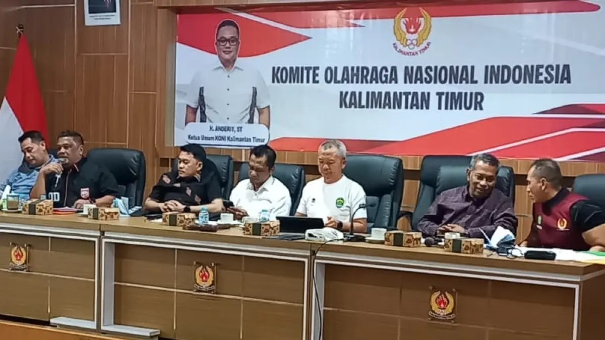 JELANG PORPROV: KONI Kaltim, Dispora, dan PB Porprov VIII menggelar rapat koordinasi dalam rangka penetapan cabang olahraga dan nomor pertandingan. (FOTO/EKO PRALISTIO)