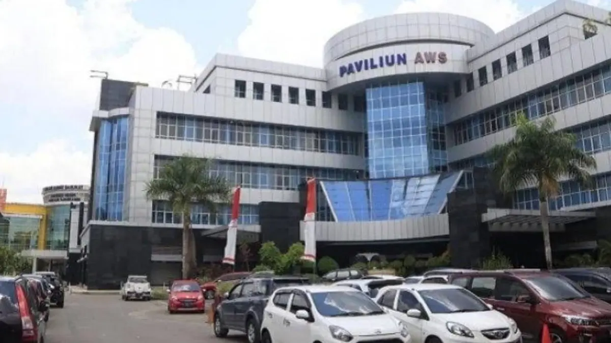 HASIL AUDIT: Rumah Sakit Umum Daerah (RSUD) Abdul Wahab Sjahranie Samarinda. Hasil audit Kemenkes RI menyimpulkan tidak ada unsur malpraktik pada tindakan medis pasien jantung dengan kasus kawat medis (wire) tertinggal, sementara mediasi telah selesai dan dokter terkait dijatuhi sanksi pembinaan. (Foto: Eko Pralistio/KP)