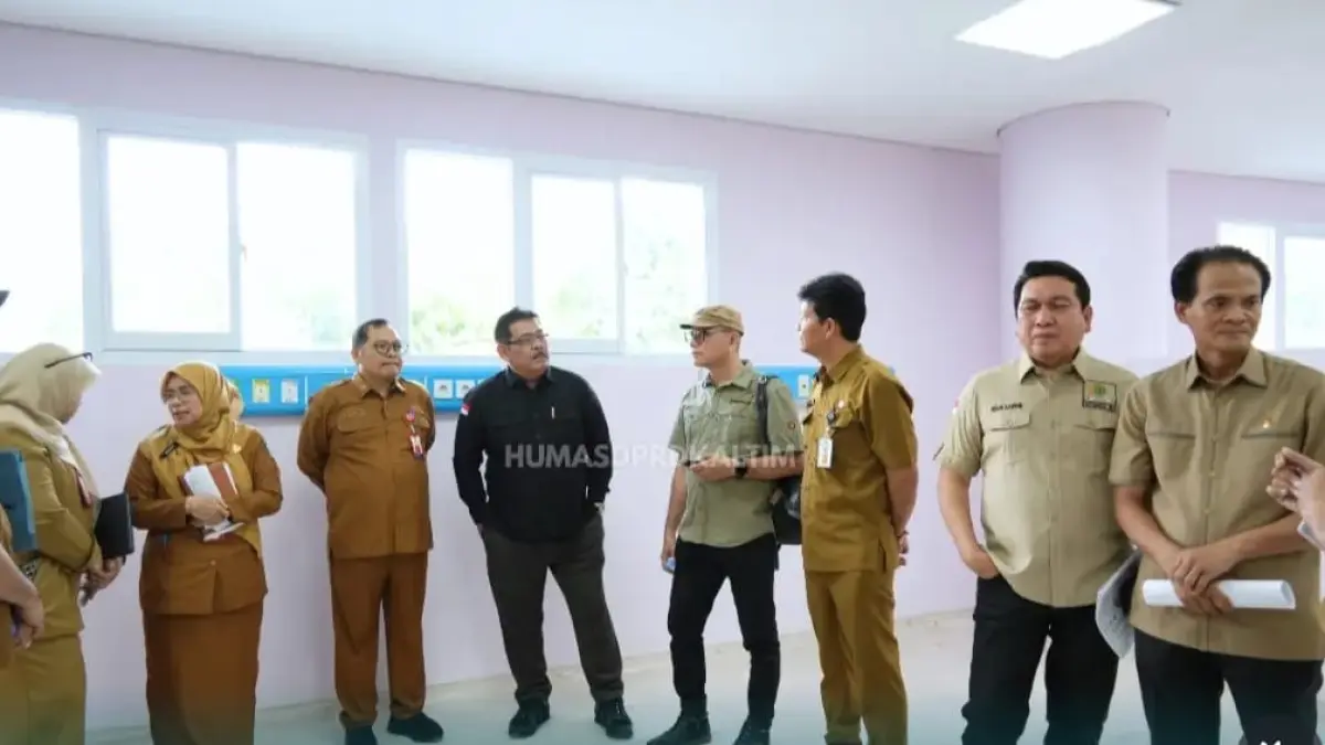 Komisi III DPRD Kaltim saat mengunjungi kesiapan operasional Gedung Pandurata RSUD AWS, Senin (20/7/2026). (ist)