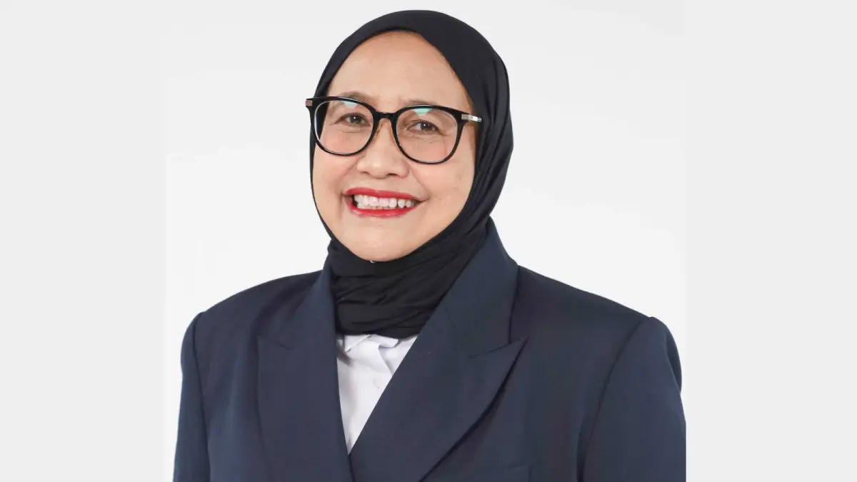 Nanik S Deyang. (wikipedia)