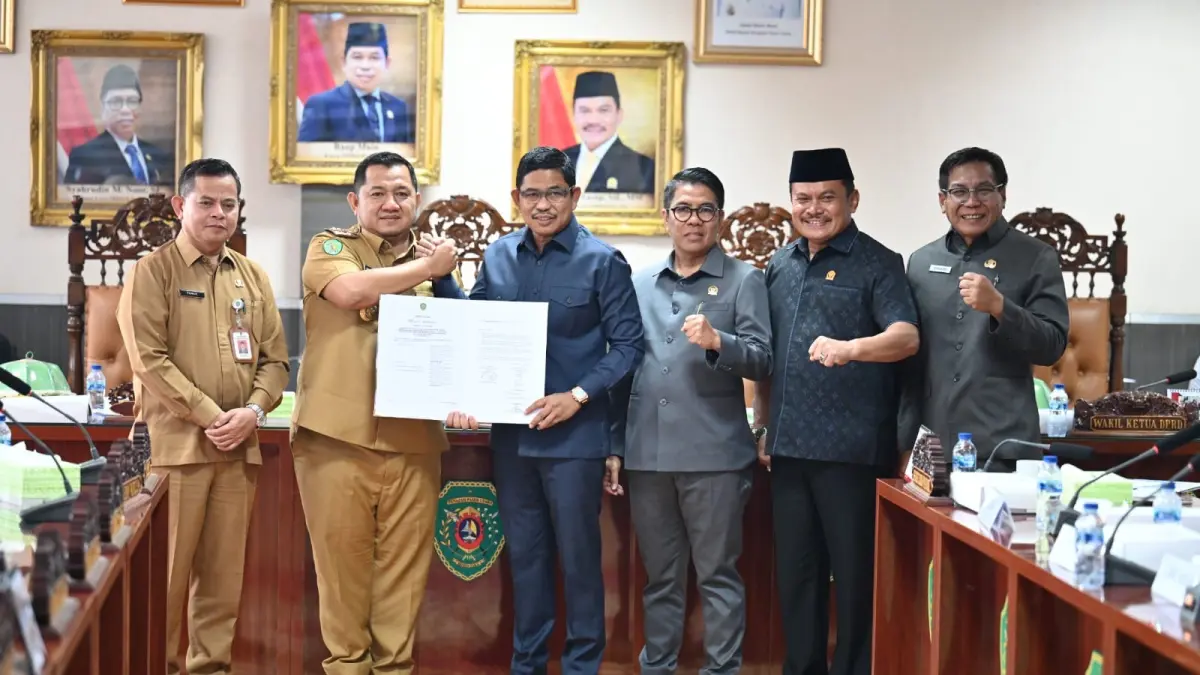 Pemkab dan DPRD PPU menyepakati revisi Perda Pajak Daerah sebagai tindak lanjut hasil evaluasi Kemendagri.